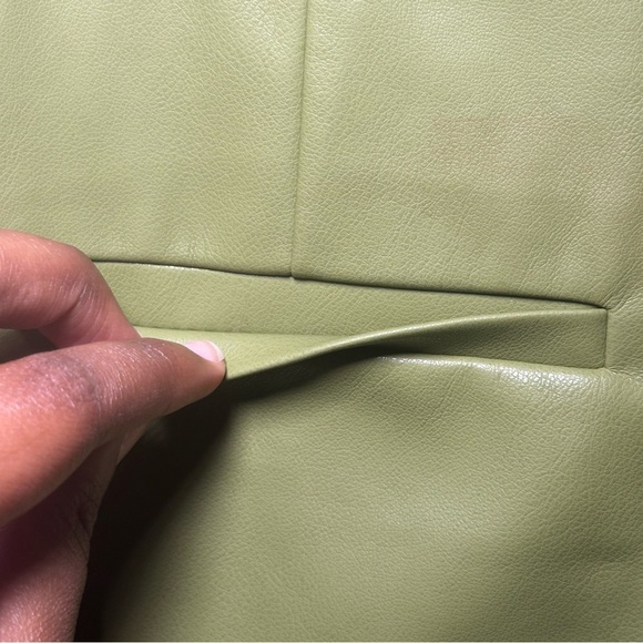 Rebecca Taylor High Waist Olive Faux Leather Shorts Size 4 - Picture 15 of 16